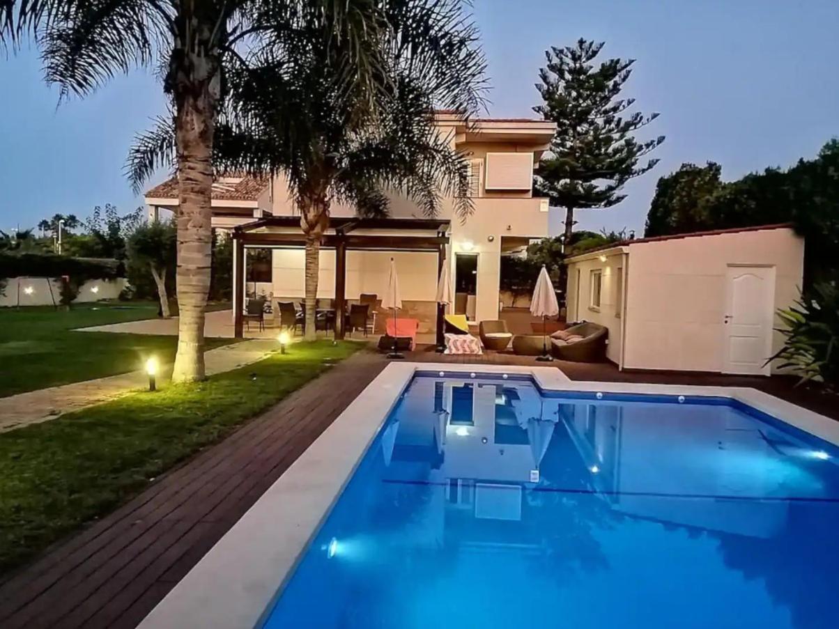 Casa Junto Al Mar Con Jardin Villa Almarda Dış mekan fotoğraf